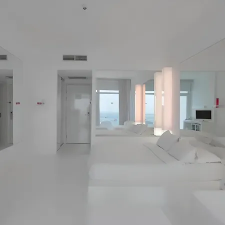 ホテル The Grand Rixos