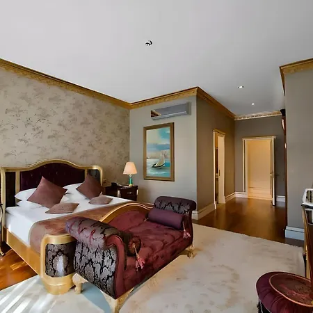 فندق The Grand Rixos كمر