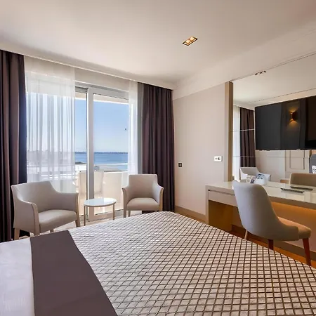 The Grand Rixos