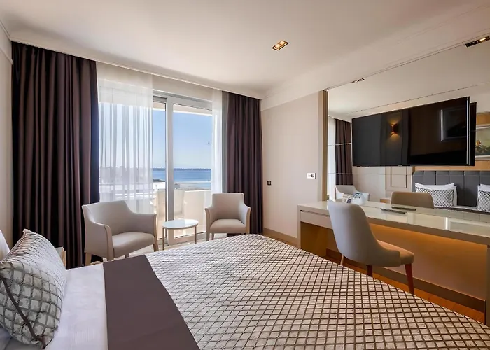 The Grand Rixos